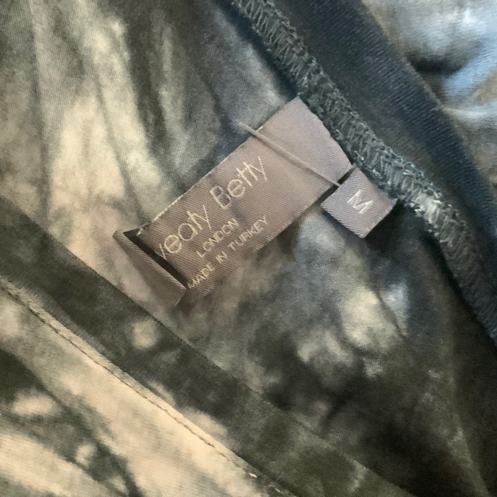 Sweaty Betty Take It Easy Dress Sleeveless Tie Dye Athletic Travel Size Medium - Picture 6 of 7